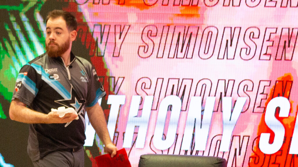 シモンセンが299・300の圧巻パフォーマンス。PBAイリノイ・クラシック